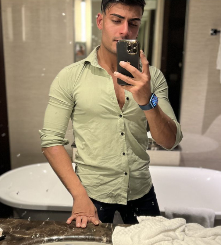Handsome 16