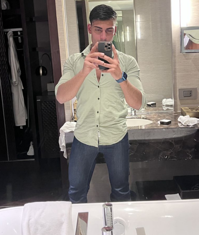 Handsome 17