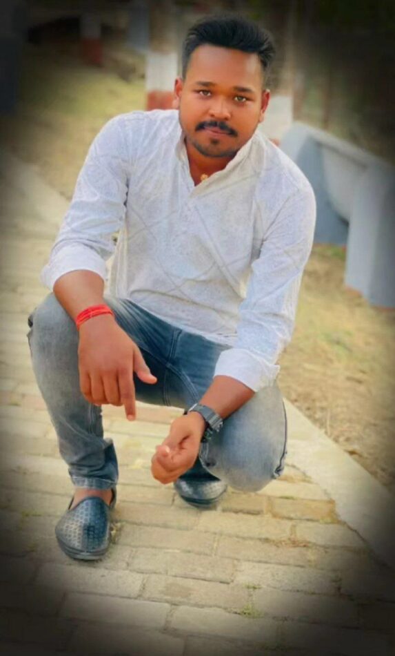 Dhruv Call Boy 7