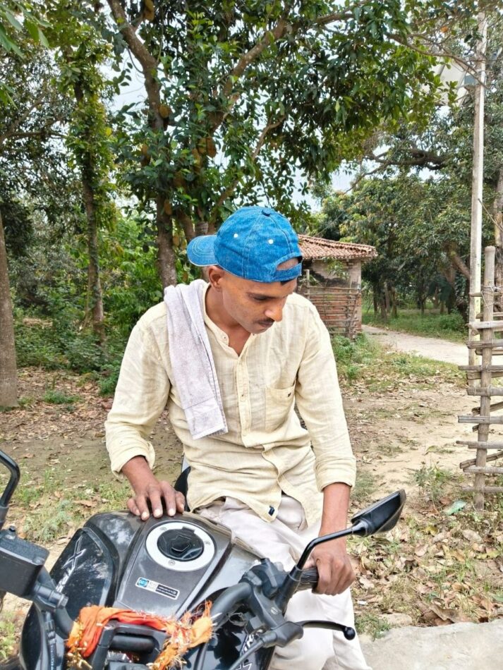 Nik Thakur 4