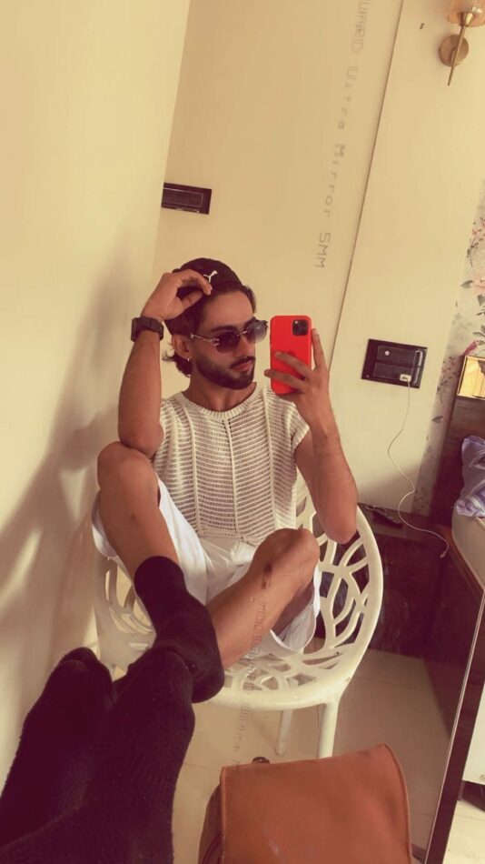Cute hunk 1